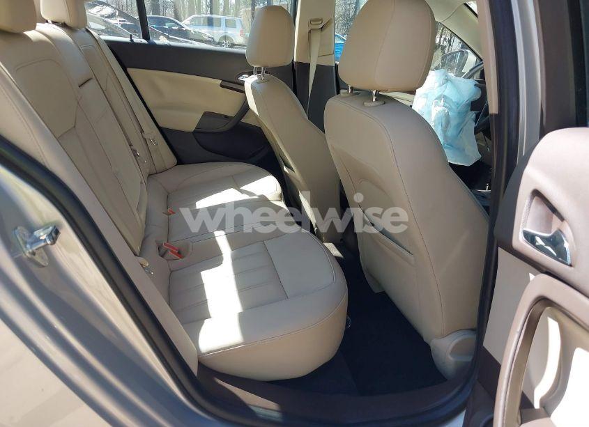 Photo 8 of 2011 Buick Regal CXL RUSSELSHEIM (VIN W04GP5EC2B1065482)