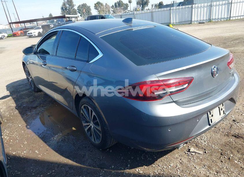 Photo 3 of 2020 Buick Regal SPORTBACK FWD ESSENCE (VIN W04GP6SX1L1013744)