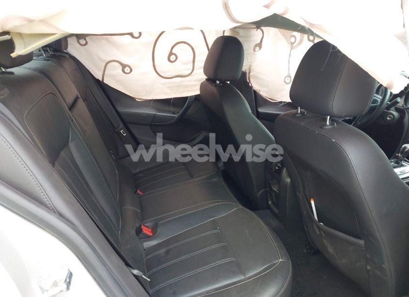 Photo 8 of 2011 Buick Regal CXL RUSSELSHEIM (VIN W04GR5EC3B1009934)