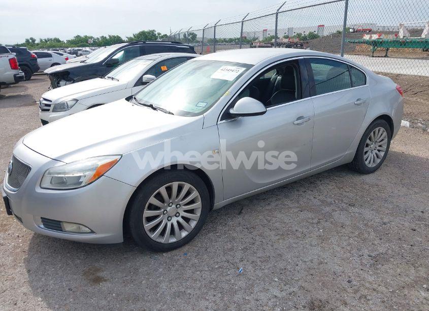 Photo 2 of 2011 Buick Regal CXL RUSSELSHEIM (VIN W04GR5EC8B1005717)