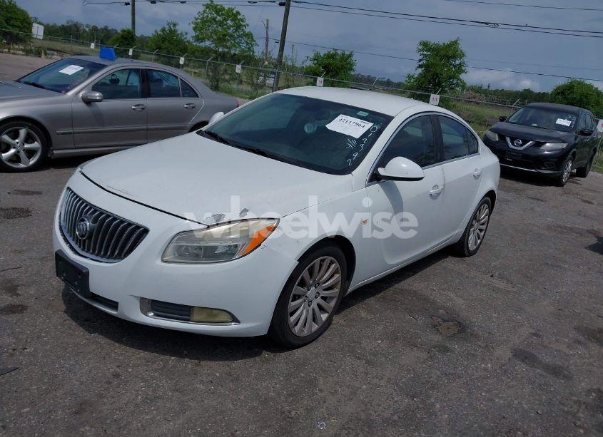 Photo 2 of 2011 Buick Regal CXL RUSSELSHEIM (VIN W04GR5EC8B1012392)