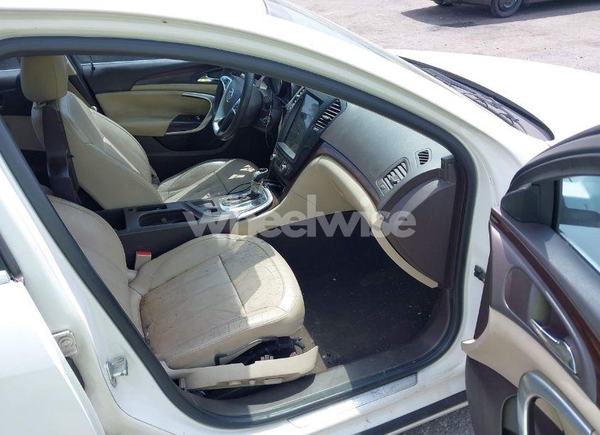 Photo 5 of 2011 Buick Regal CXL RUSSELSHEIM (VIN W04GR5EC8B1012392)