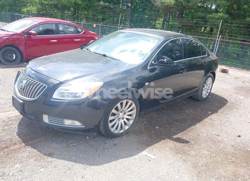 Photo 2 of 2011 Buick Regal CXL RUSSELSHEIM (VIN W04GS5EC5B1107772)