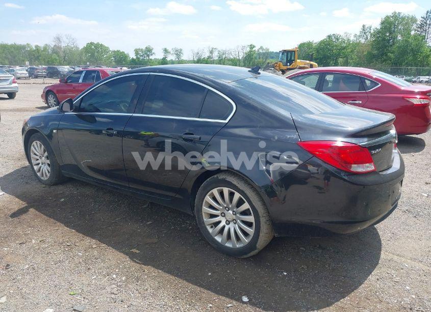 Photo 3 of 2011 Buick Regal CXL RUSSELSHEIM (VIN W04GS5EC5B1107772)