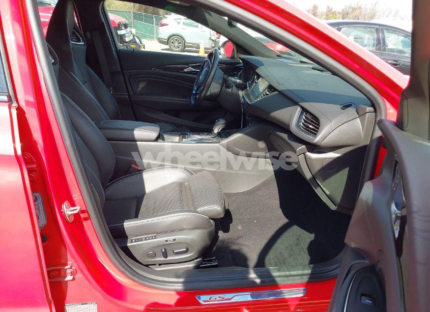 Photo 5 of 2020 Buick Regal SPORTBACK AWD GS (VIN W04GS6SS9L1016071)