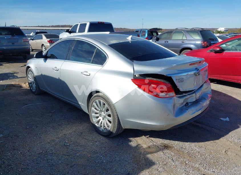 Photo 3 of 2011 Buick Regal CXL RUSSELSHEIM (VIN W04GU5GC2B1005045)