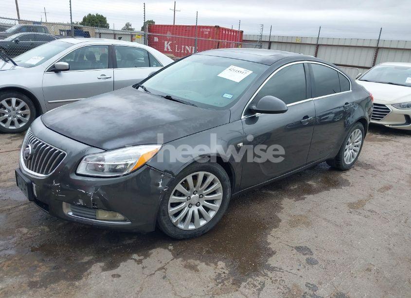 Photo 2 of 2011 Buick Regal CXL RUSSELSHEIM (VIN W04GU5GC4B1021490)