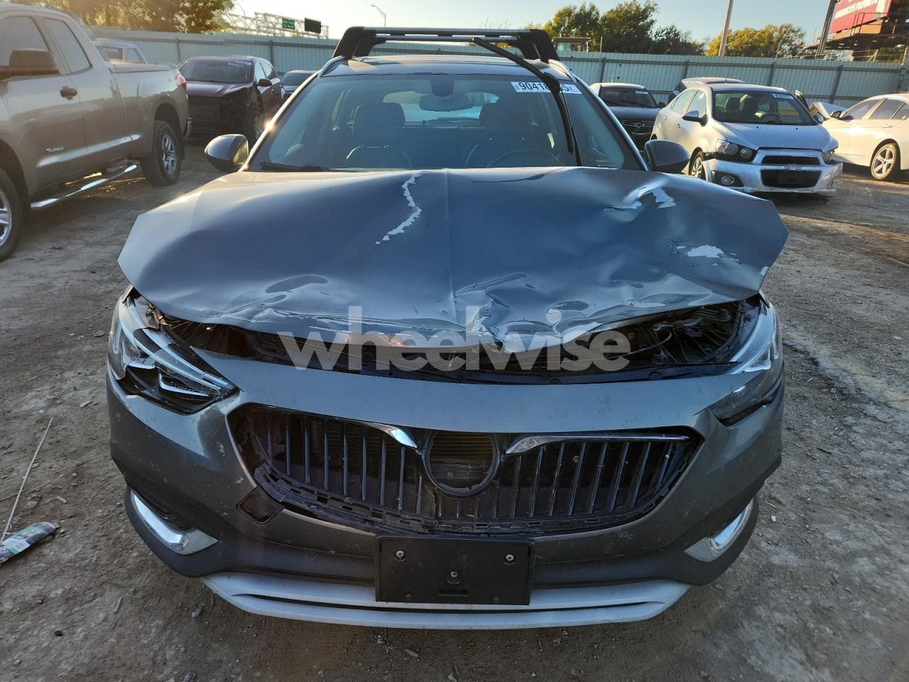 Photo 5 of 2018 BUICK REGAL TOURX ESSENCE (VIN W04GV8SX4J1152510)