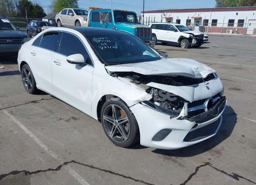 2020 Mercedes-benz A 220 (VIN W1K3G4EB6LJ202811) main photo