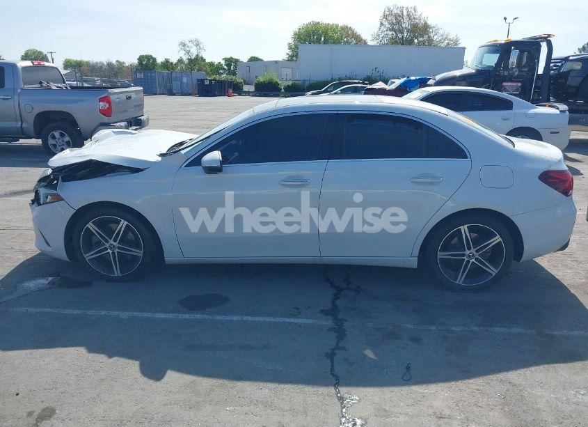 Photo 13 of 2020 Mercedes-benz A 220 (VIN W1K3G4EB6LJ202811)