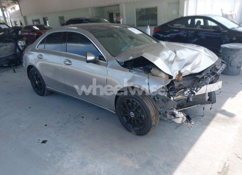 2020 Mercedes-benz A 220 (VIN W1K3G4EB8LW045222) main photo