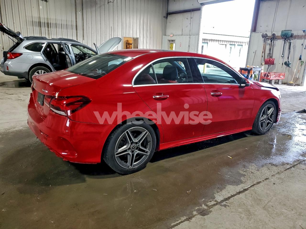 Photo 3 of 2020 MERCEDES-BENZ A 220 4MATIC N/A (VIN W1K3G4FB2LW044338)