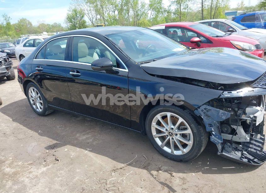 Photo 14 of 2021 Mercedes-benz A 220 4MATIC (VIN W1K3G4FB3MJ274131)