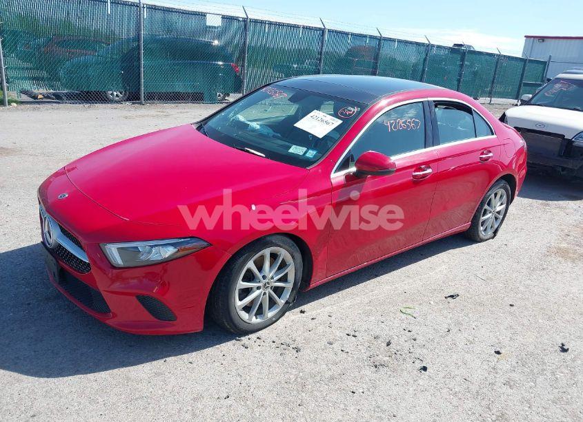 Photo 2 of 2020 Mercedes-benz A 220 4MATIC (VIN W1K3G4FB8LW044103)