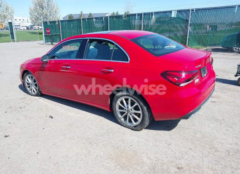 Photo 3 of 2020 Mercedes-benz A 220 4MATIC (VIN W1K3G4FB8LW044103)