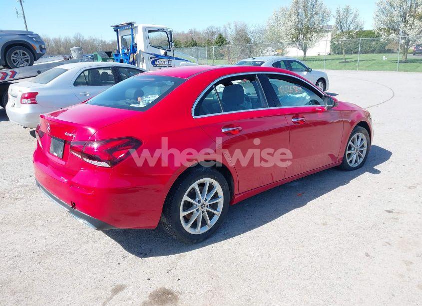 Photo 4 of 2020 Mercedes-benz A 220 4MATIC (VIN W1K3G4FB8LW044103)
