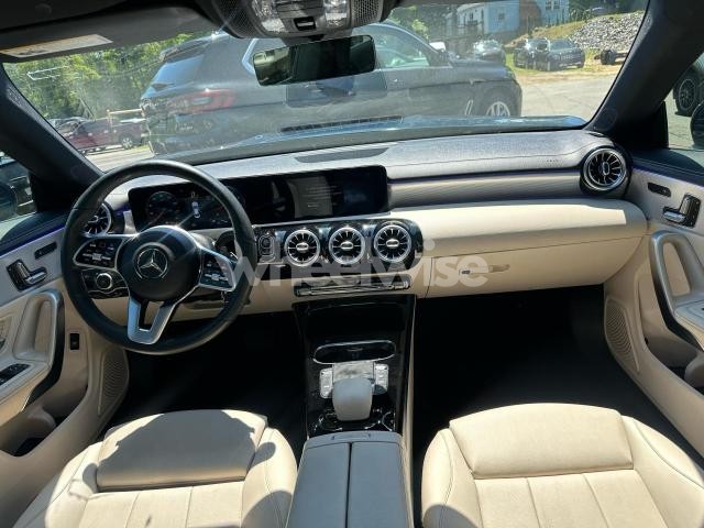 Photo 2 of 2021 MERCEDES-BENZ CLA 250 N/A (VIN W1K5J4GB0MN152036)