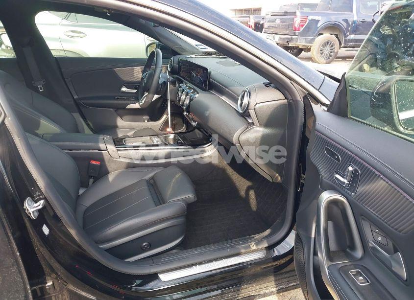 Photo 5 of 2024 Mercedes-benz Cla 250 COUPE (VIN W1K5J4GB0RN452702)