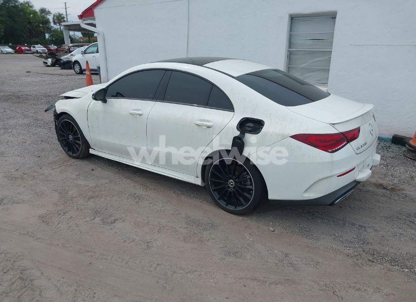 Photo 3 of 2020 Mercedes-benz Cla 250 (VIN W1K5J4GB1LN091102)