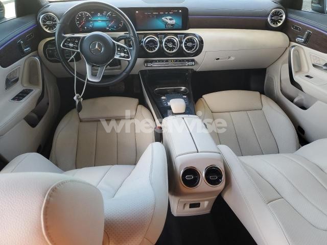 Photo 2 of 2022 MERCEDES-BENZ CLA 250 (VIN W1K5J4GB3NN264329)