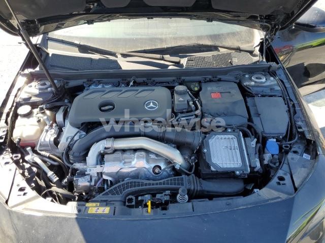 Photo 3 of 2024 MERCEDES-BENZ CLA 250 (VIN W1K5J4GB4RN456820)