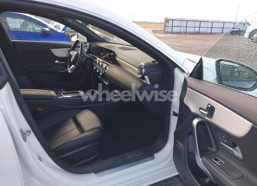 Photo 5 of 2025 Mercedes-benz Cla 250 COUPE (VIN W1K5J4GB5SN517386)