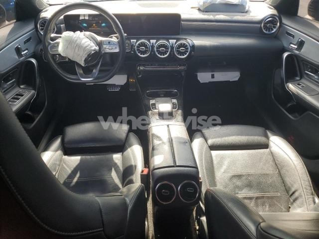 Photo 3 of 2020 MERCEDES-BENZ CLA 250 N/A (VIN W1K5J4GB6LN088146)