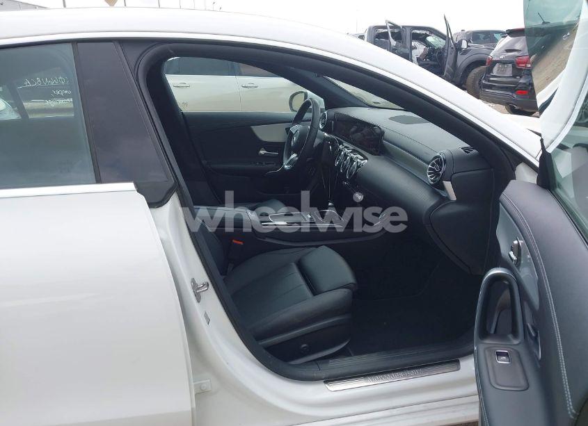 Photo 5 of 2025 Mercedes-benz Cla 250 COUPE 4MATIC (VIN W1K5J4HB0SN509095)