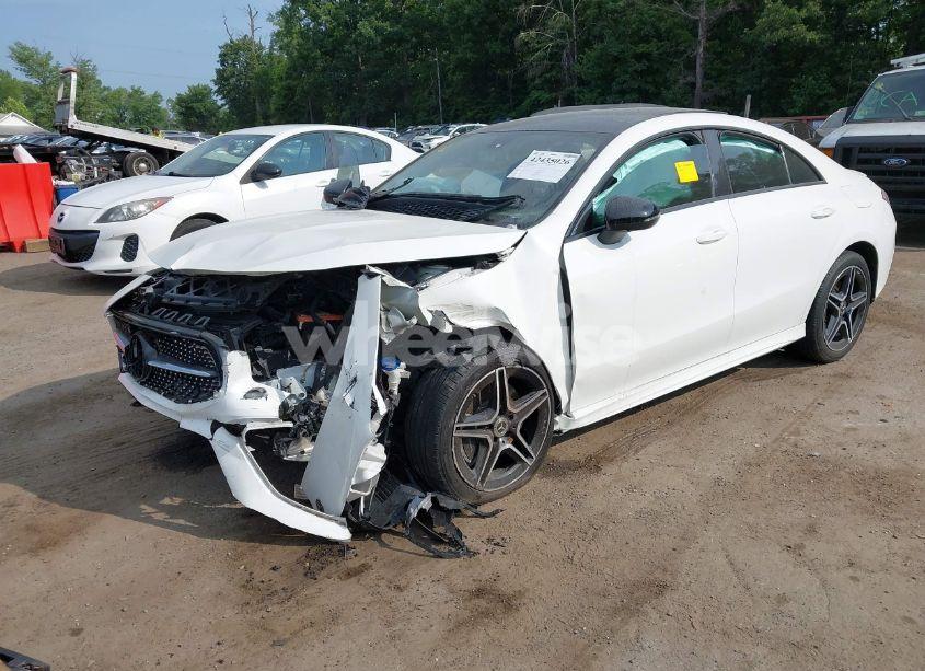 Photo 2 of 2020 Mercedes-benz Cla 250 4MATIC (VIN W1K5J4HB1LN122685)