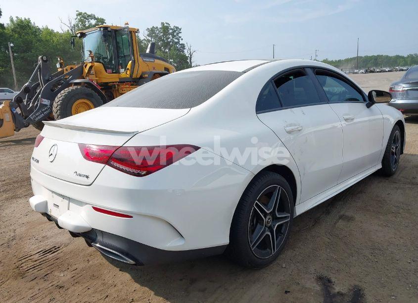 Photo 4 of 2020 Mercedes-benz Cla 250 4MATIC (VIN W1K5J4HB1LN122685)