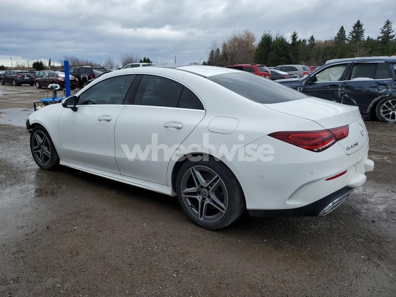 Photo 2 of 2021 MERCEDES-BENZ CLA 250 4MATIC (VIN W1K5J4HB1MN234999)