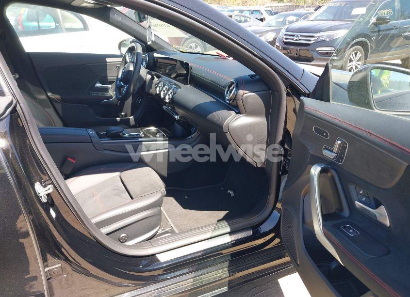 Photo 5 of 2023 Mercedes-benz Cla 250 COUPE 4MATIC (VIN W1K5J4HB1PN408672)