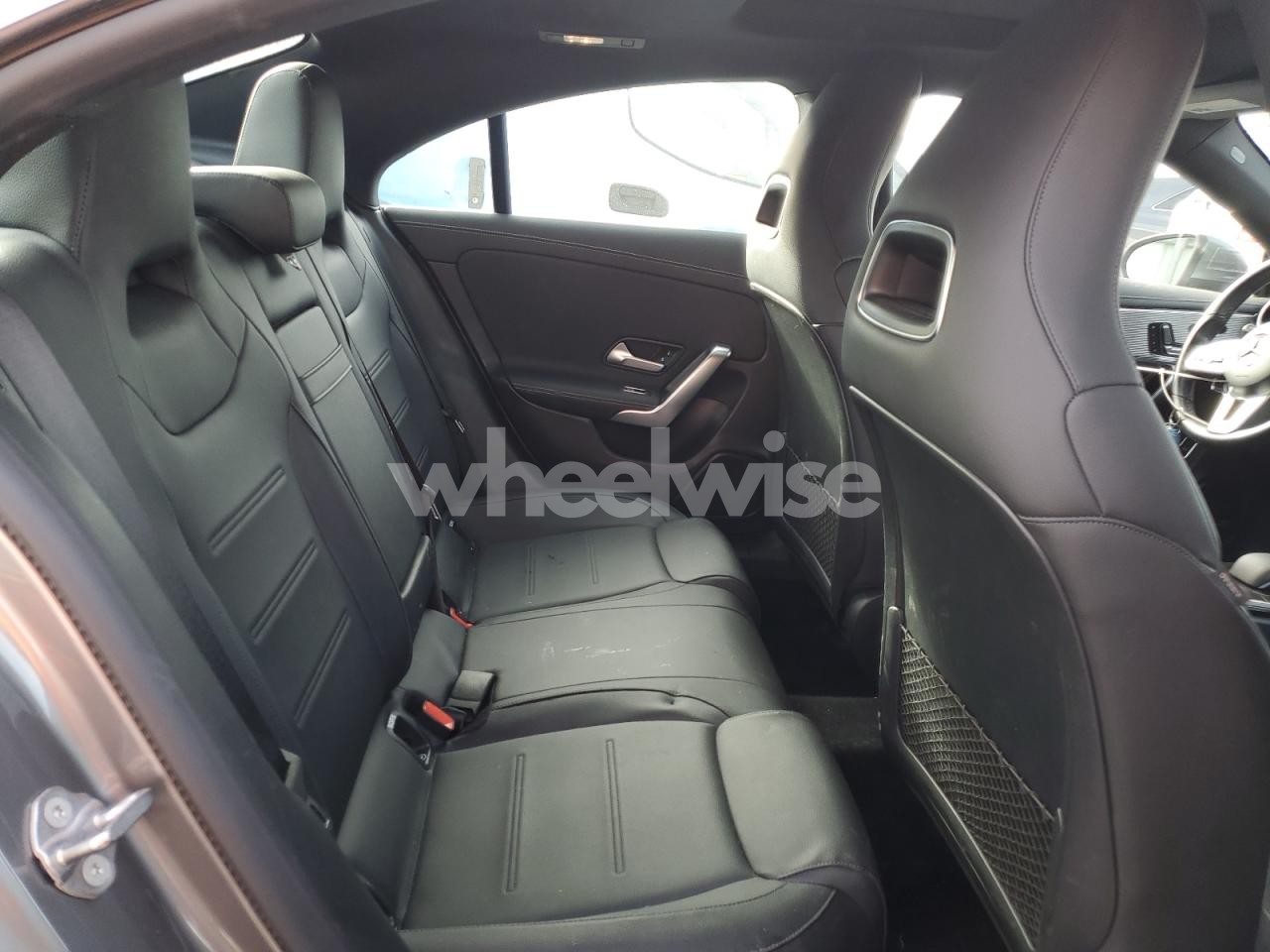 Photo 10 of 2020 MERCEDES-BENZ CLA 250 4MATIC (VIN W1K5J4HB7LN091622)