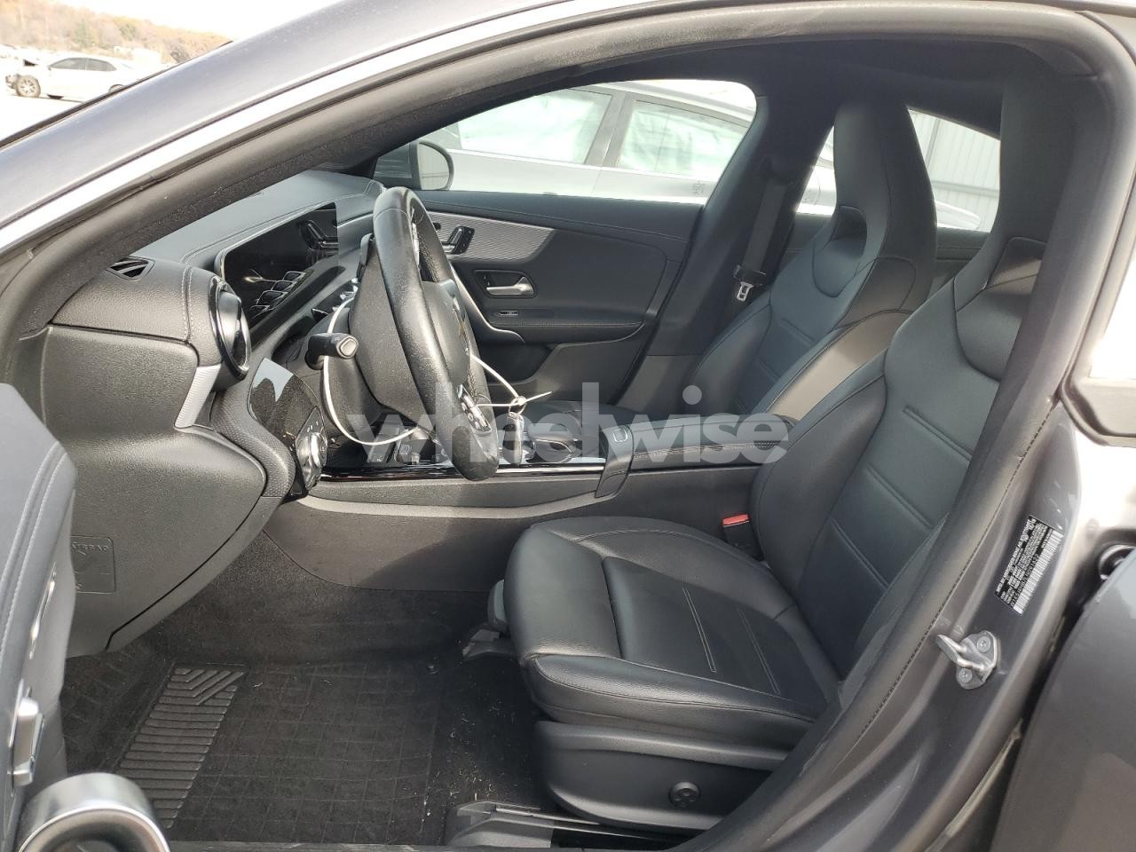 Photo 7 of 2020 MERCEDES-BENZ CLA 250 4MATIC (VIN W1K5J4HB7LN091622)