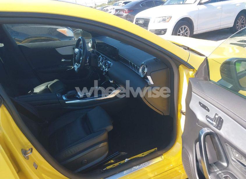 Photo 5 of 2022 Mercedes-benz Amg CLA 35 4MATIC (VIN W1K5J5BB1NN298900)