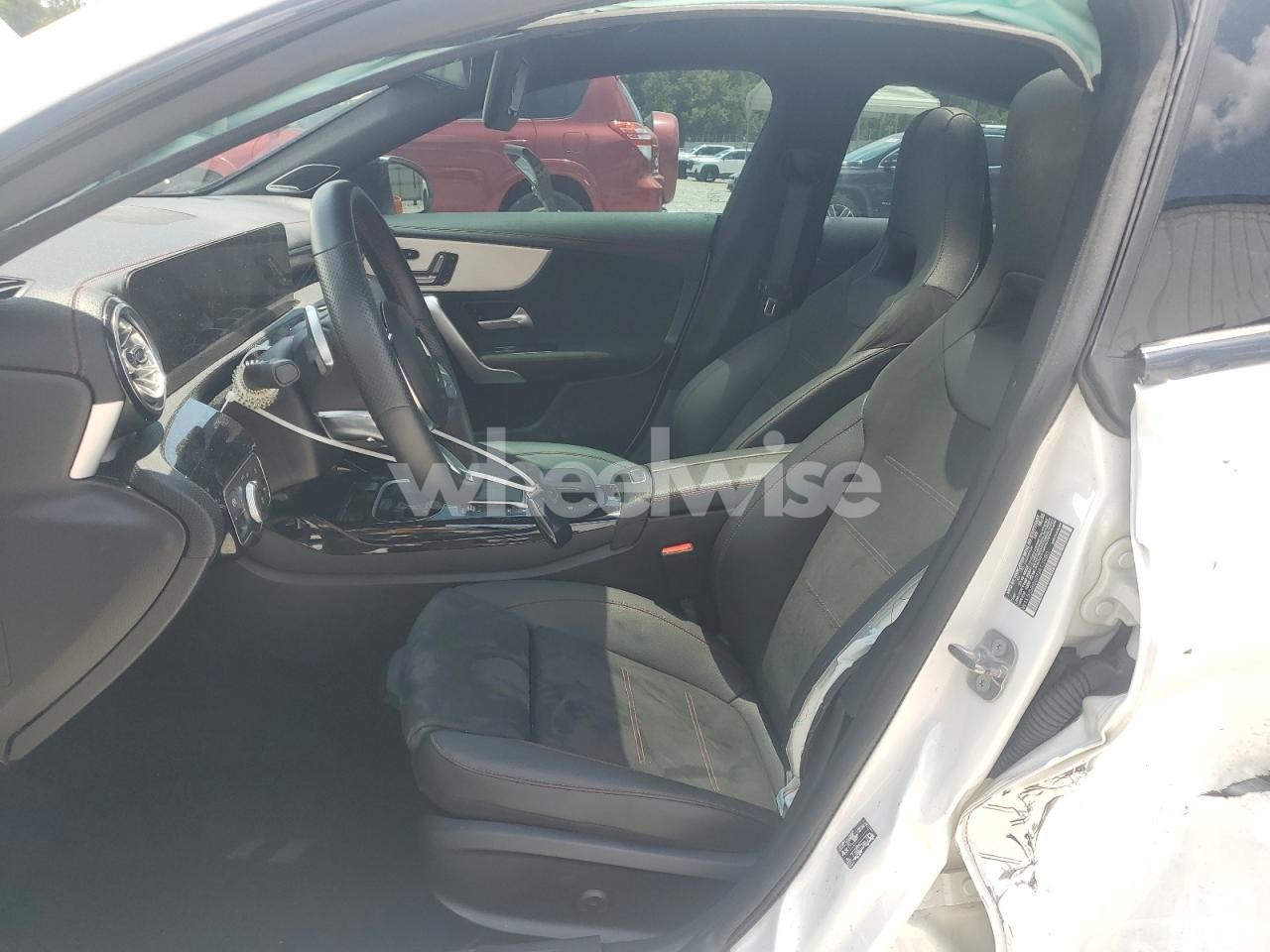 Photo 7 of 2023 MERCEDES-BENZ CLA AMG 35 4MATIC (VIN W1K5J5BB6PN413980)