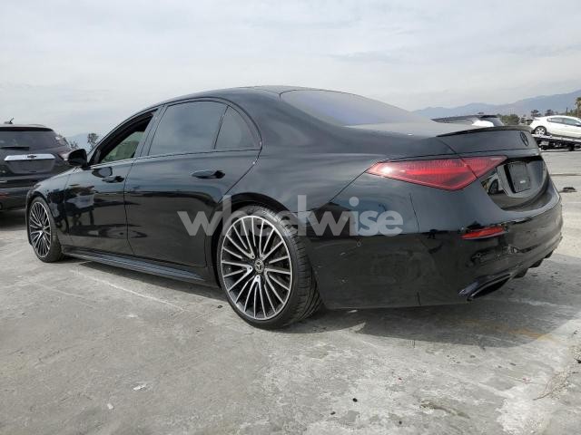 Photo 3 of 2022 MERCEDES-BENZ S 580 4MATIC (VIN W1K6G7GB5NA130644)