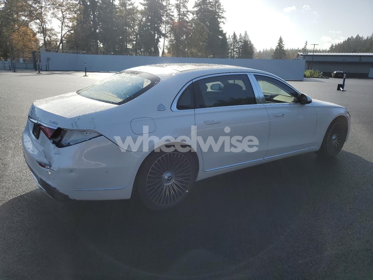 Photo 3 of 2023 MERCEDES-BENZ S MERCEDES-MAYBACH S 580 4M (VIN W1K6X7GB5PA223635)