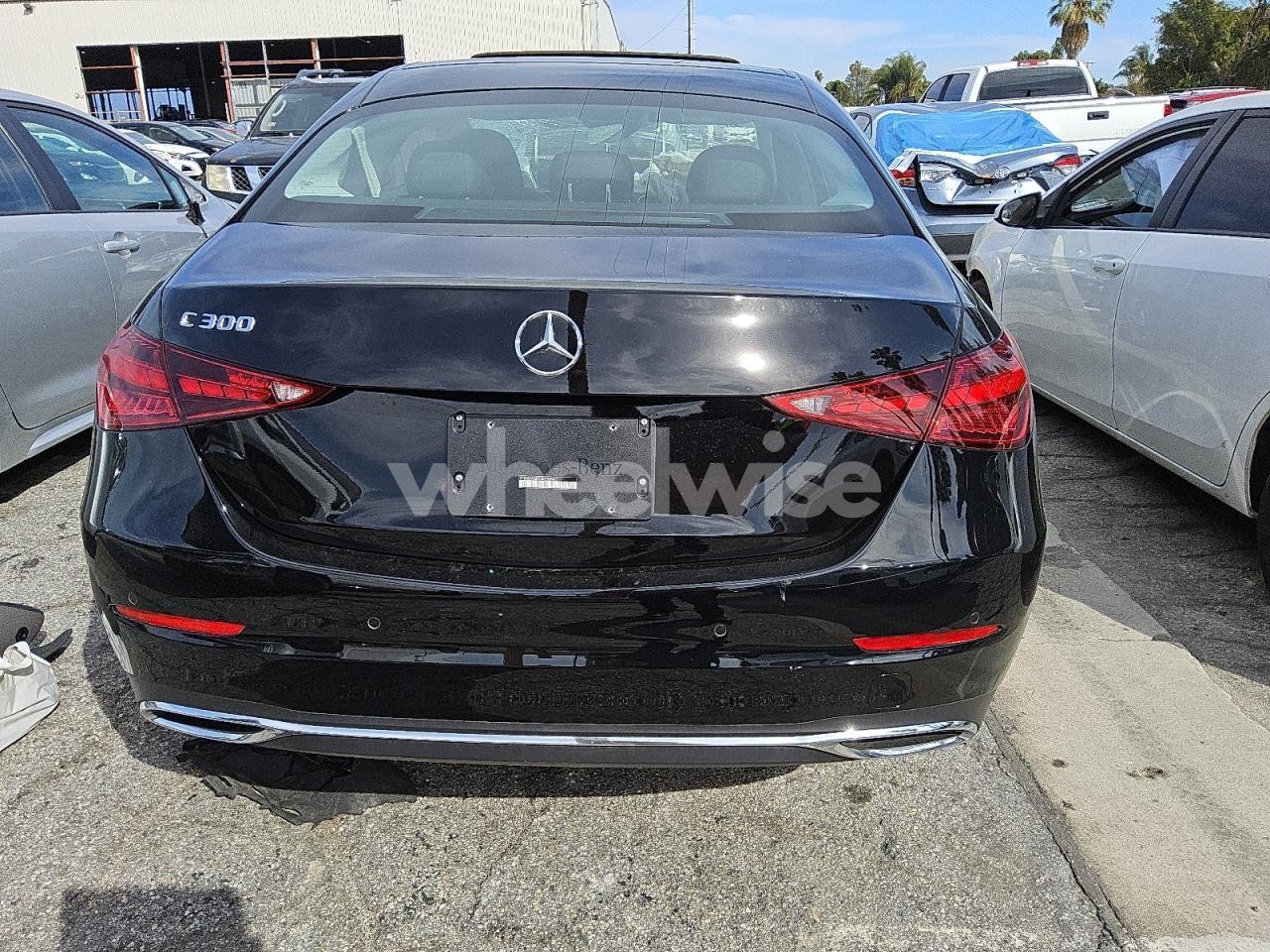 Photo 6 of 2025 MERCEDES-BENZ C 300 (VIN W1KAF4GB7SR250941)