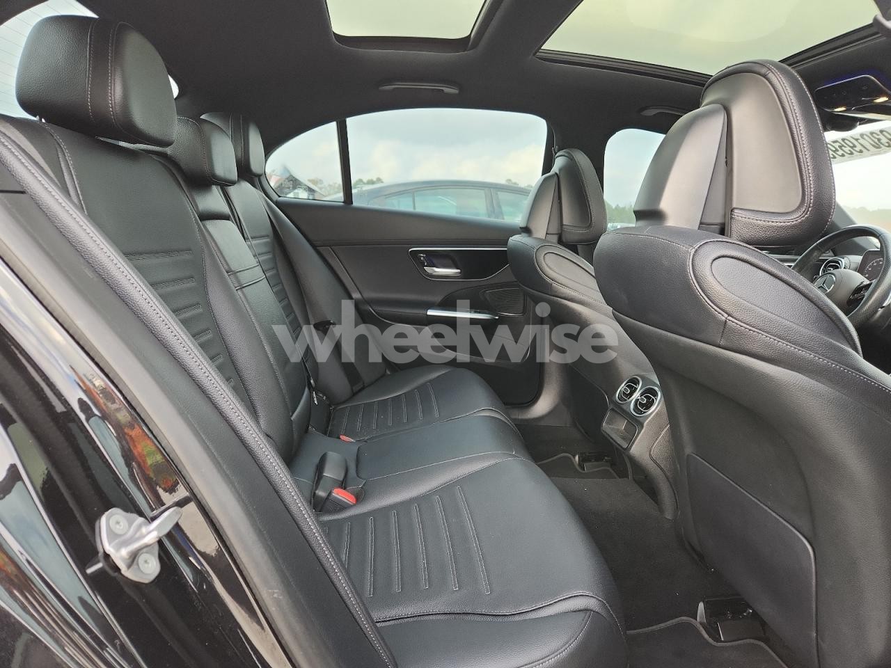 Photo 10 of 2023 MERCEDES-BENZ C 300 (VIN W1KAF4GBXPR104735)