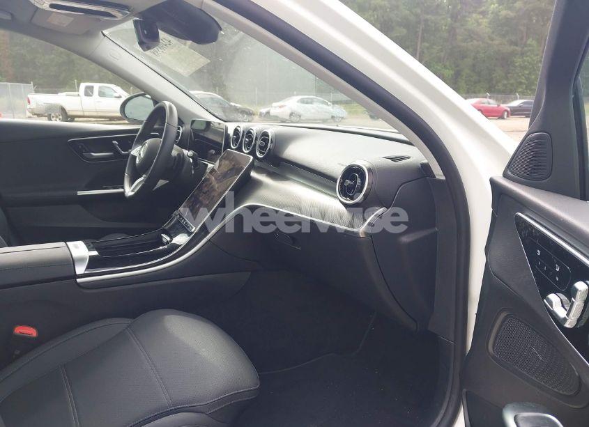 Photo 5 of 2025 Mercedes-benz C 300 (VIN W1KAF4HB2SR259349)