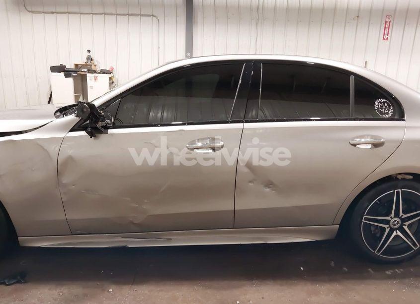 Photo 15 of 2024 Mercedes-benz C 300 (VIN W1KAF4HB4RR160784)