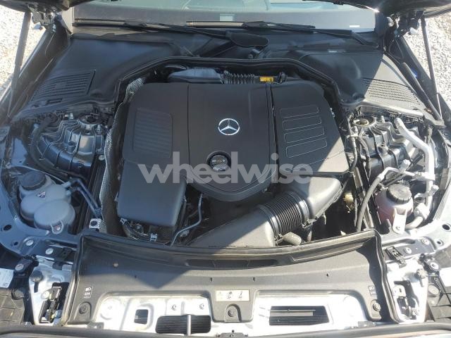 2024 MERCEDES-BENZ C 300 4MATIC (VIN W1KAF4HB4RR214181) main photo
