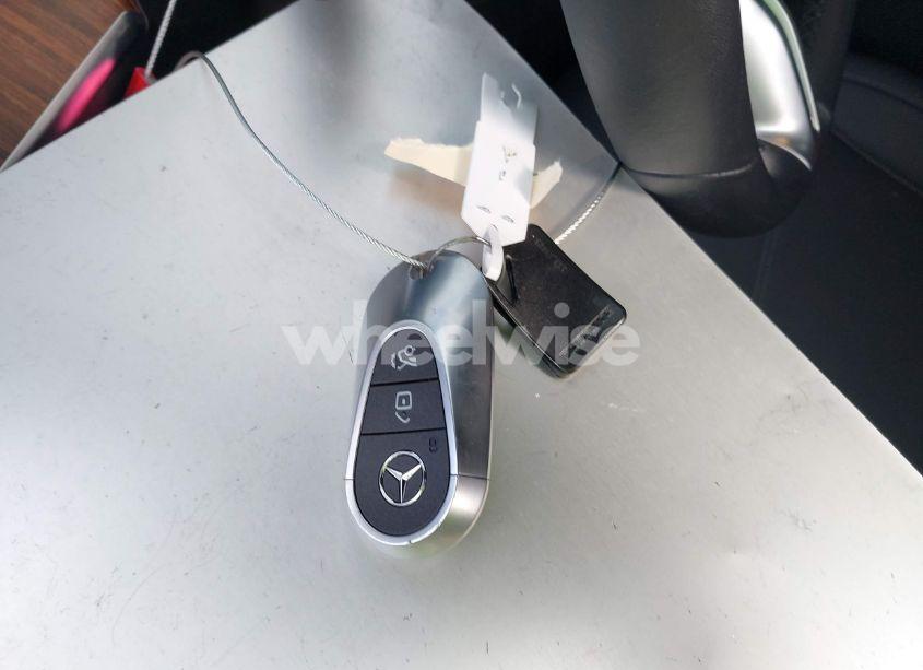 Photo 11 of 2025 Mercedes-benz C 300 (VIN W1KAF4HB4SR251544)