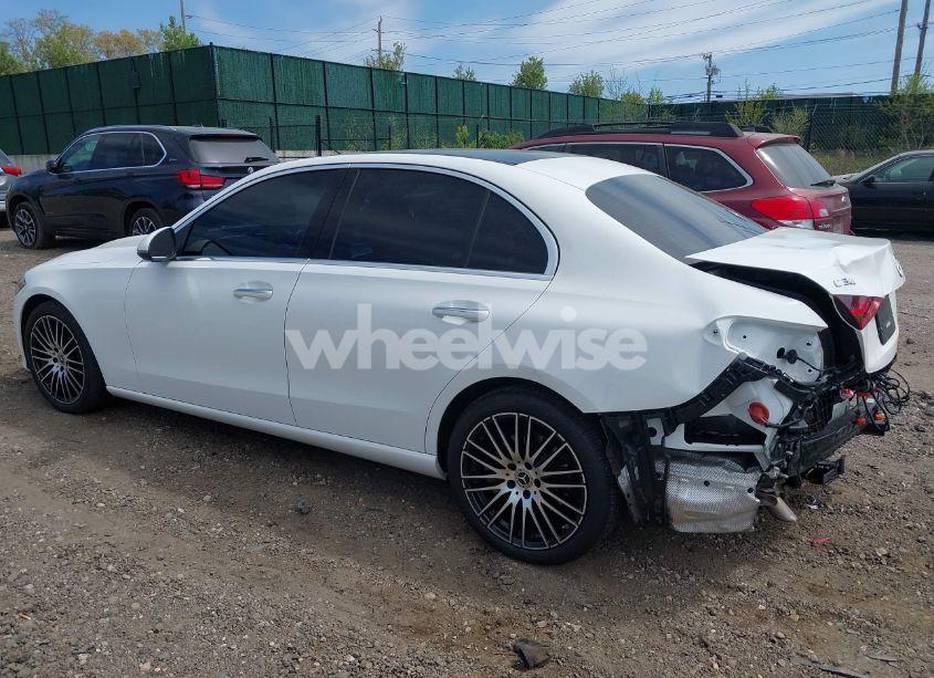 Photo 3 of 2023 Mercedes-benz C 300 4MATIC (VIN W1KAF4HB7PR148772)