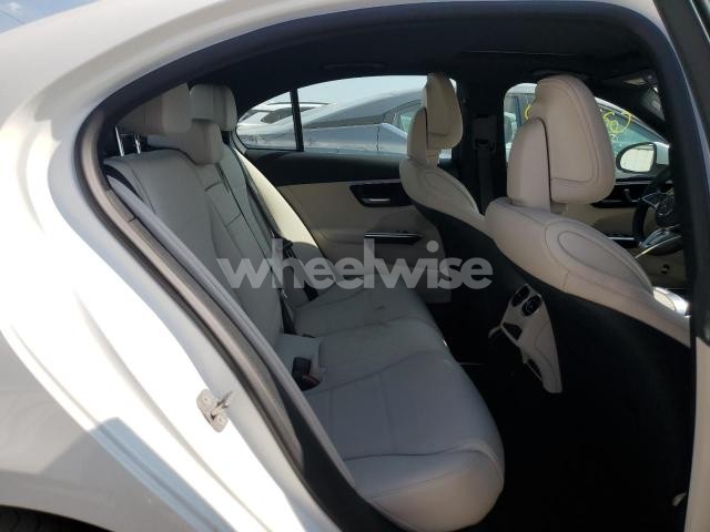 Photo 3 of 2025 MERCEDES-BENZ C 300 4MATIC (VIN W1KAF4HB9SR267349)
