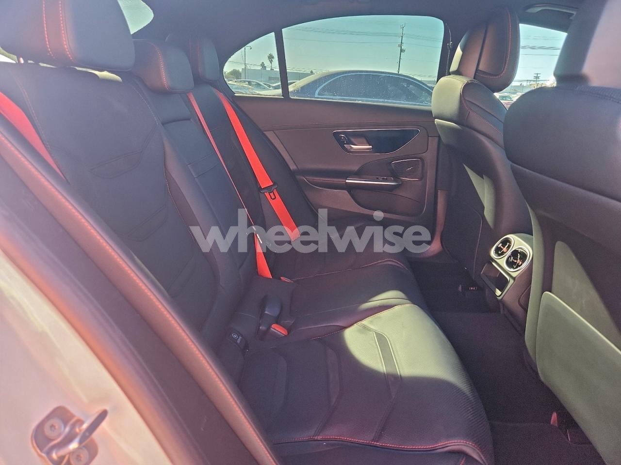 Photo 10 of 2025 MERCEDES-BENZ C 43 AMG (VIN W1KAF8HB7SR256938)