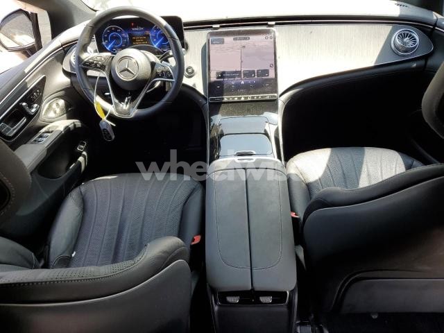 Photo 3 of 2023 MERCEDES-BENZ EQS SEDAN 450 4MATIC (VIN W1KCG2EB2PA042372)