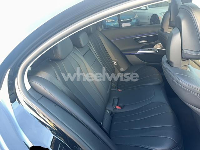 Photo 2 of 2024 MERCEDES-BENZ E 350 4MATIC (VIN W1KLF4HB3RA007093)