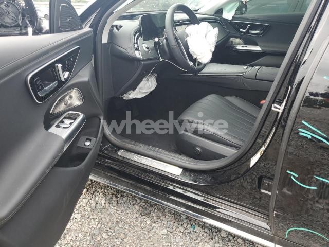 Photo 11 of 2024 MERCEDES-BENZ E 450 4MATIC (VIN W1KLF6BB3RA022035)